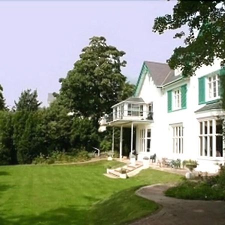 Frognel Hall Торки Екстериор снимка