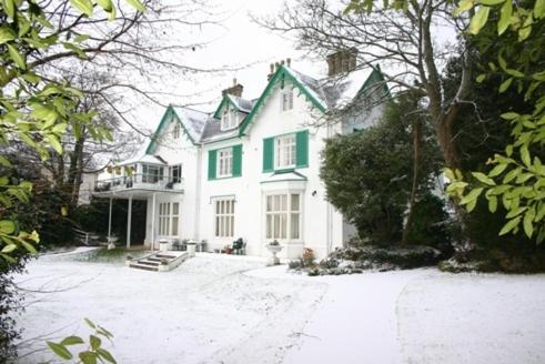 Frognel Hall Торки Екстериор снимка
